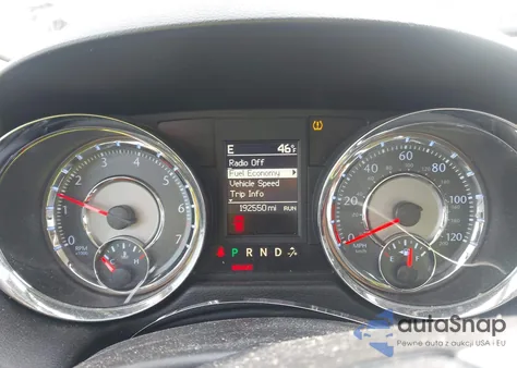 2014 Chrysler Town & Country Touring z USA, uszkodzony, nr VIN 2C4RC1BG0ER325758